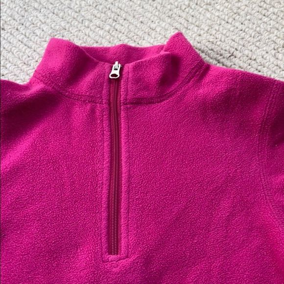 Obermeyer 3/4 zip fleece. Size xs - Picture 2 of 4